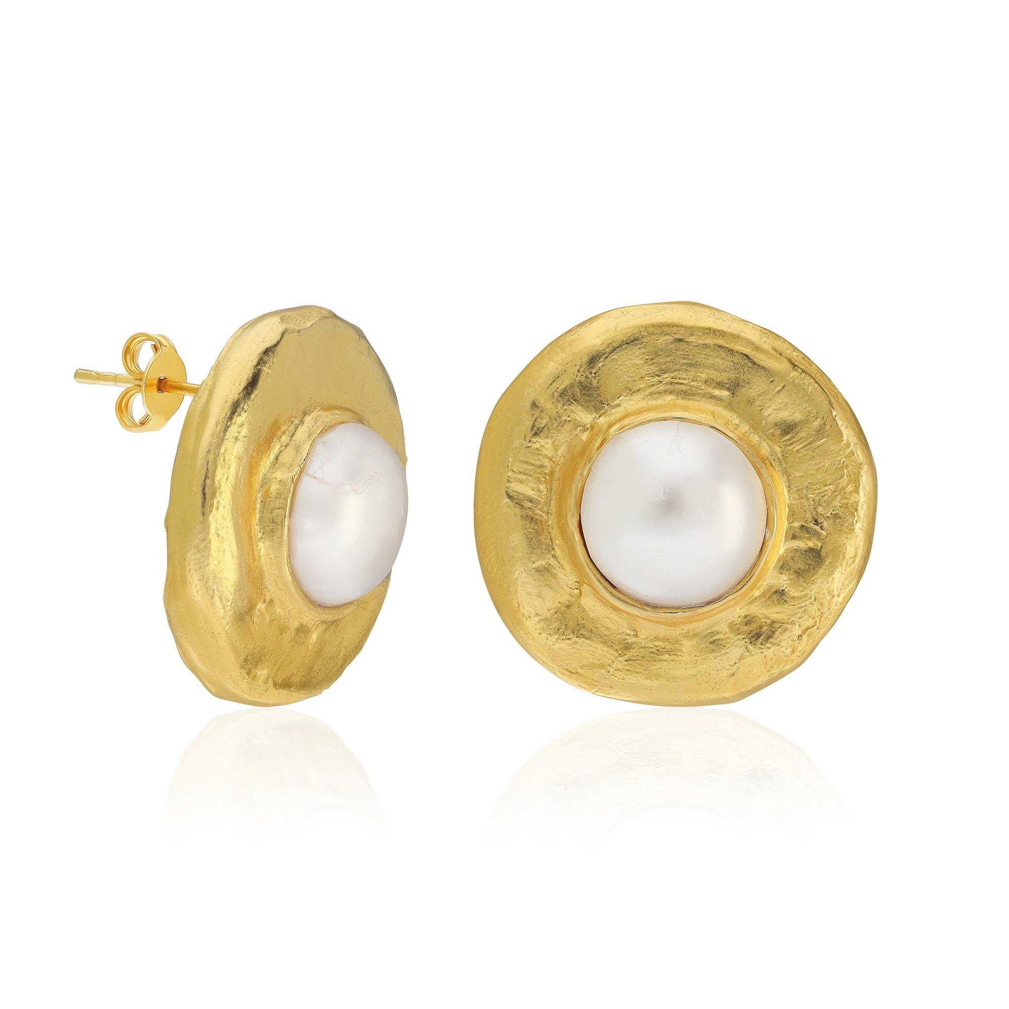 Lunara Sculpted Pearl Studs